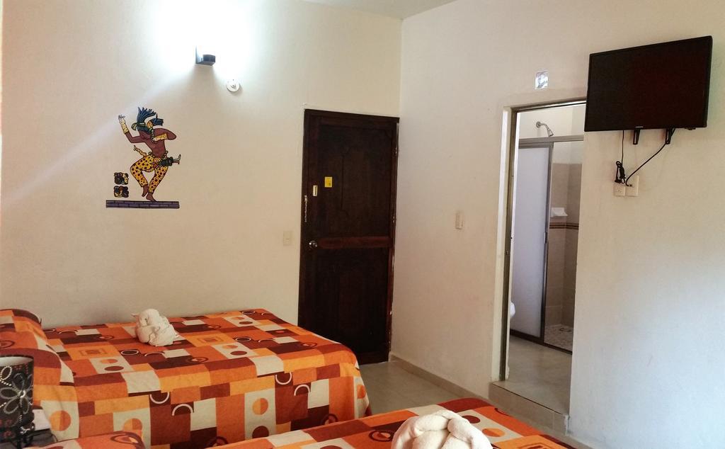 Hotel D' Santiago パレンケ エクステリア 写真