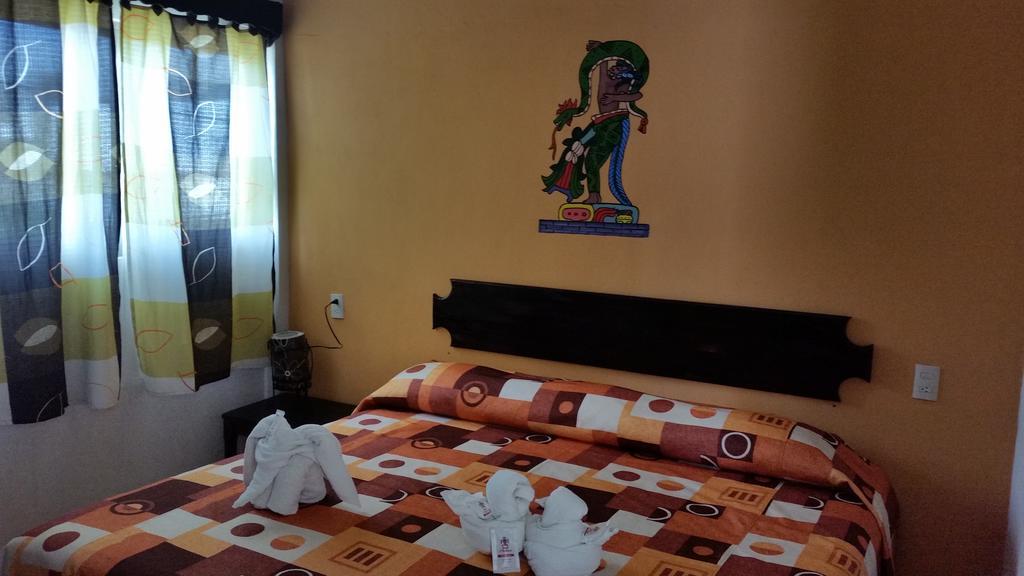 Hotel D' Santiago パレンケ エクステリア 写真