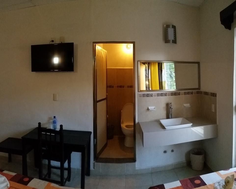 Hotel D' Santiago パレンケ エクステリア 写真